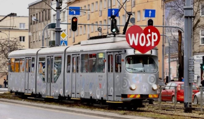 Zabytkowe tramwaje i autobusy wyjadą na ulice Łodzi. MPK uruchamia specjalne linie z okazji finału WOŚP