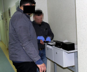 Miał wyczyścić prostytutce akwarium. Zażądała SEKSU. Udusił ją paskiem