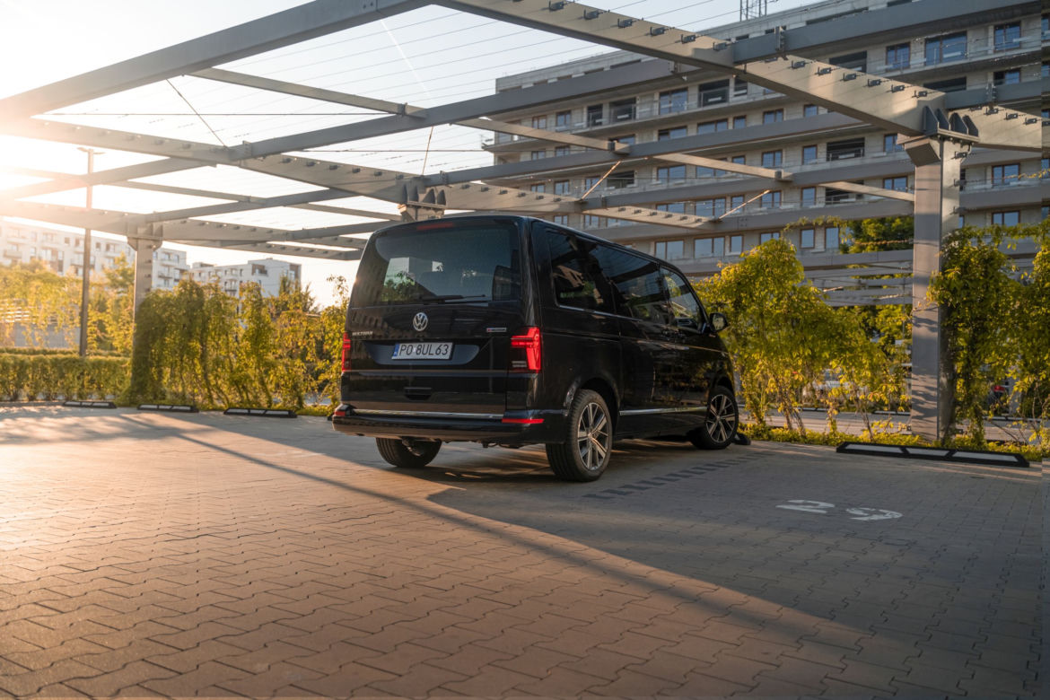 Volkswagen Multivan T6.1 Highline 2.0 TDI 204 KM DSG7 4MOTION