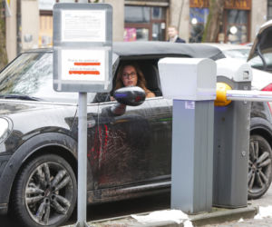 Julia Kamińska jeździ MINI Cabrio Cooper S