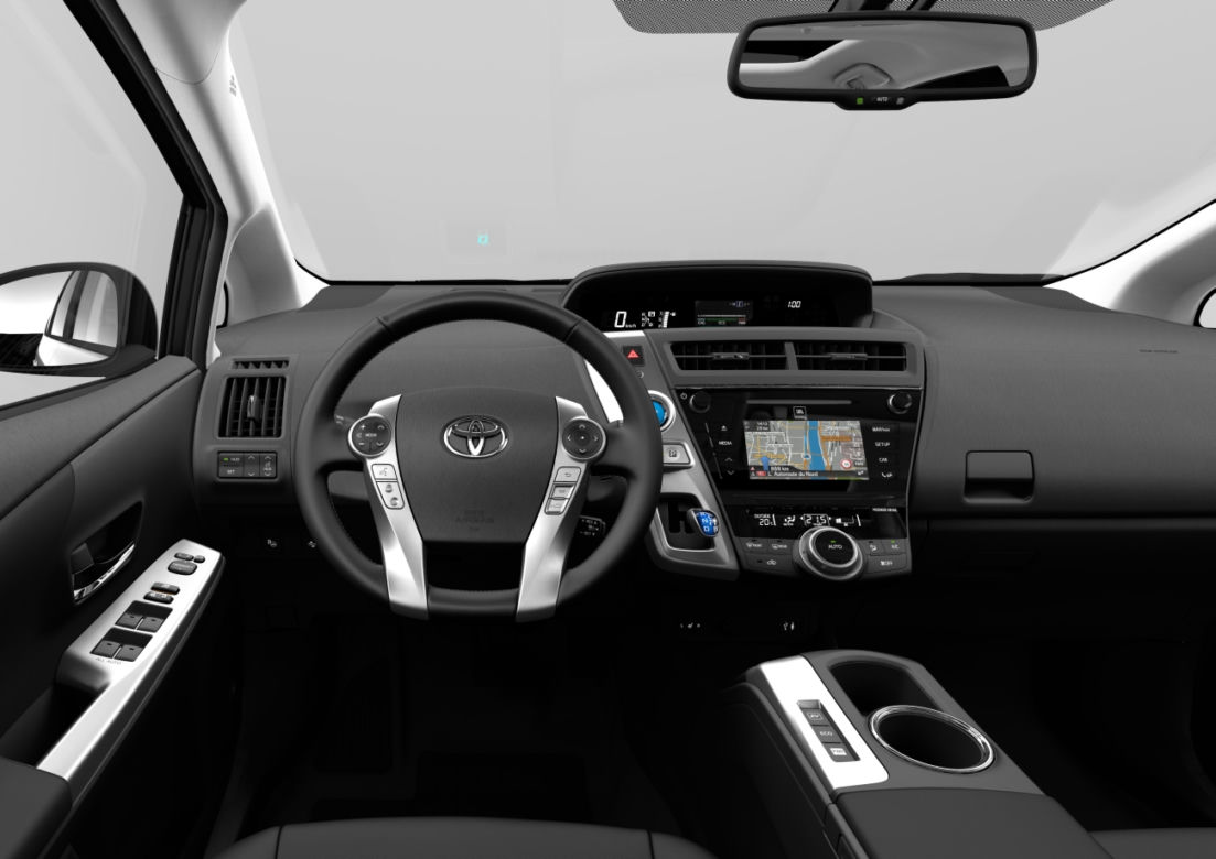 Toyota Prius+ lifting 2015