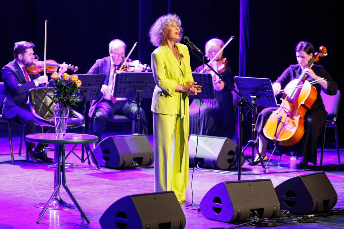 Koncert „Piosenki Korcza i Andrusa” Alicji Majewskiej w Centrum Sztuki Mościce