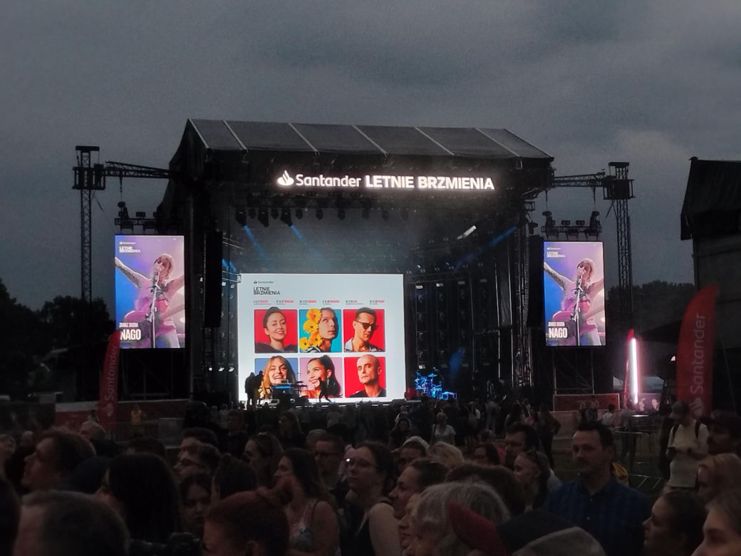 Byłam na Santander Letnie Brzmienia 2024 we Wrocławiu. To było coś! Zobacz, jak bawili się wrocławianie na Polach Marsowych