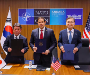 Szczyt NATO. Rutte: Stany Zjednoczone są całkowicie oddane Sojuszowi