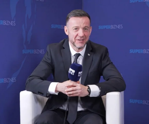 „Rynek nam uciekł, teraz musimy go gonić”. Co się dzieje z Pocztą Polską?