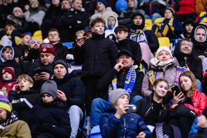 Arka Gdynia - Raków Częstochowa, zdjęcia kibiców i piłkarzy z meczu 17. kolejki PKO BP Ekstraklasy