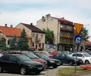 To jedno z najciekawszych miast w Małopolsce. Sąsiaduje z Krakowem, kiedyś było osadą myśliwską