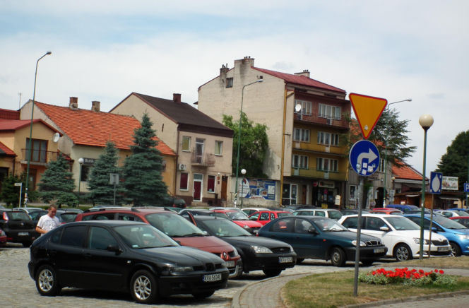 To jedno z najciekawszych miast w Małopolsce. Sąsiaduje z Krakowem, kiedyś było osadą myśliwską