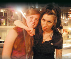 Amy Winehouse zapiła się na śmierć