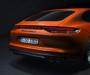 (2020) Porsche Panamera po liftingu 