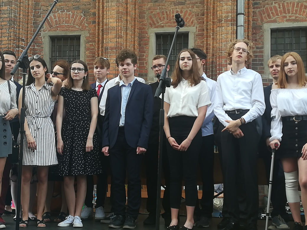 Najlepsi gimnazjaliści z Torunia nagrodzeni! [AUDIO, ZDJĘCIA]