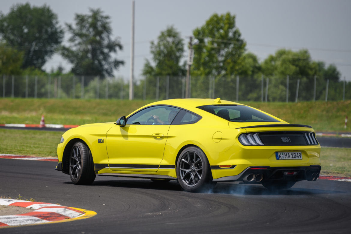 Ford Mustang Mach 1