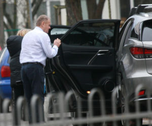 Premier Donald Tusk ruszył na pomoc żonie