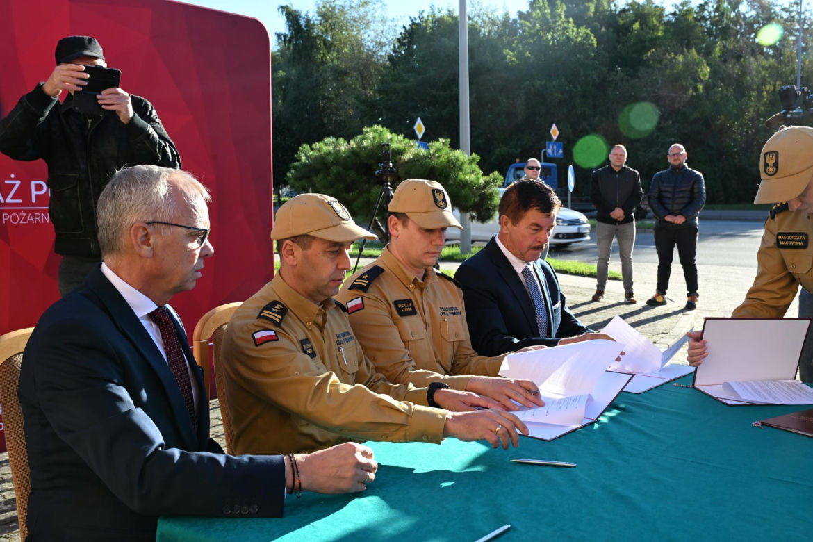 Nowe samochody dla straży pożarnej