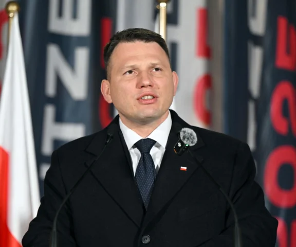 Sławomir Mentzen zatrzymany na lotnisku!