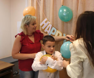 Jesteś menedżerem życia towarzyskiego dziecka? Ta nadgorliwość może budować w nim lęk