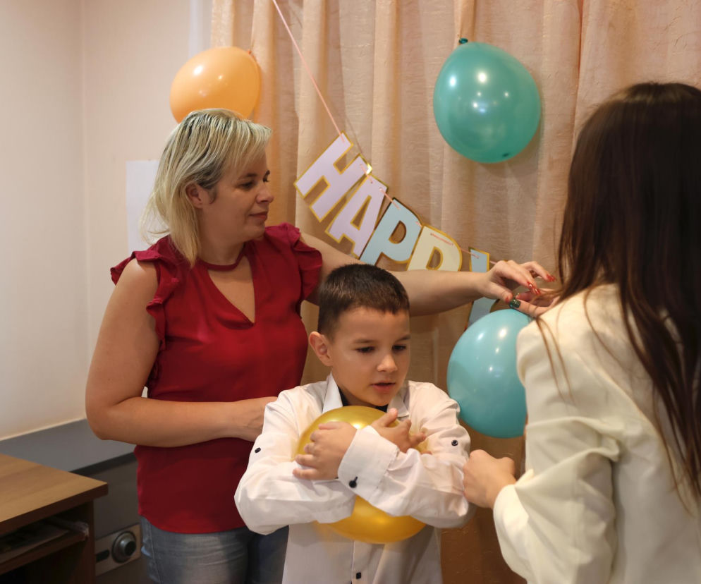 Jesteś menedżerem życia towarzyskiego dziecka? Ta nadgorliwość może budować w nim lęk