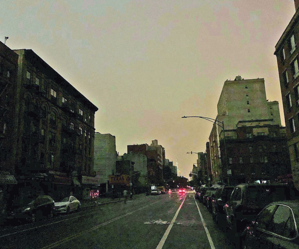 Ciemność pochłonęła Manhattan 