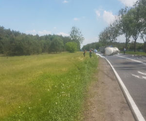 Wypadek na DK 10. Droga całkowicie zablokowana!