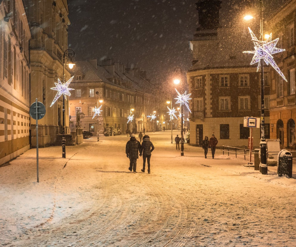 Iluminacje trochę się ze śniegiem minęły