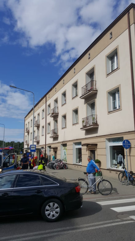 Tragiczny wypadek w centrum Szczecinka. Mężczyzna wypadł z balkonu