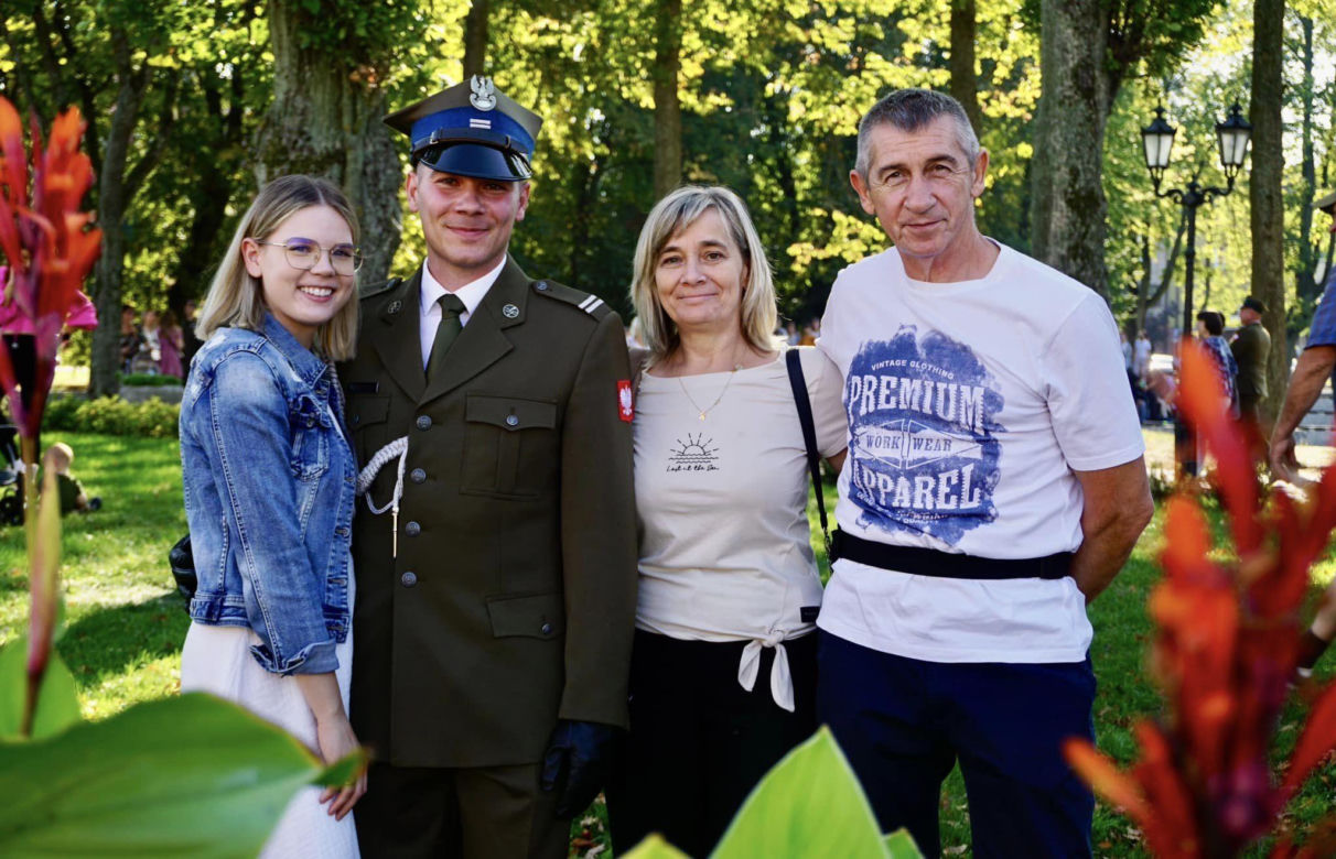 Niezwykła promocja podoficerska w Gołdapi. Uroczystość zakończyła się… oświadczynami [ZDJĘCIA]