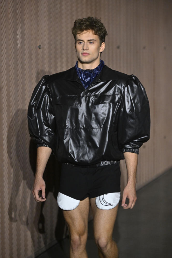 Pokaz mody WARM-UP Mariusza Przybylskiego