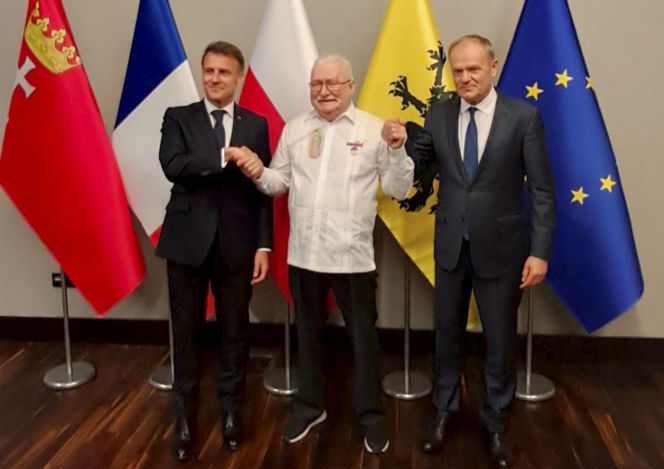 Macron i Wałęsa w Gdańsku. Te zdjęcia mówią więcej niż tysiąc słów