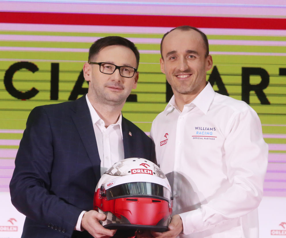 Robert Kubica zarabia 100 razy MNIEJ od Lewisa Hamiltona
