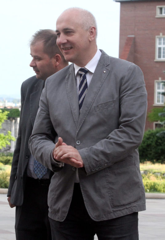 Straciłem kontrolę nad swoim brzuchem