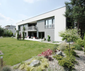 V4 Family Houses 2015