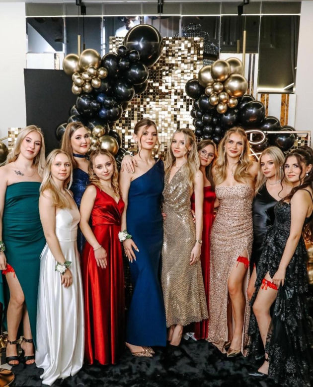 Studniówka IV Liceum Ogólnokształcące im. Mikołaja Kopernika w Rybniku