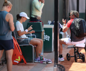 Iga Świątek na ostatnim treningu przez III rundą Roland Garros