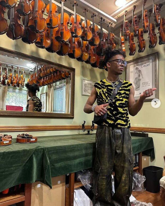 Kara śmierci dla znanej gwiazdy muzyki? Gotowy scenariusz na horror!