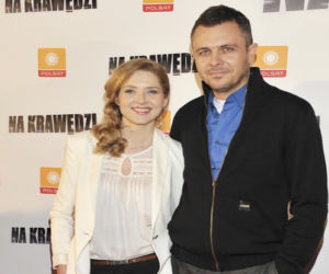 NA KRAWĘDZI. Urszula Grabowska, Marek Bukowski