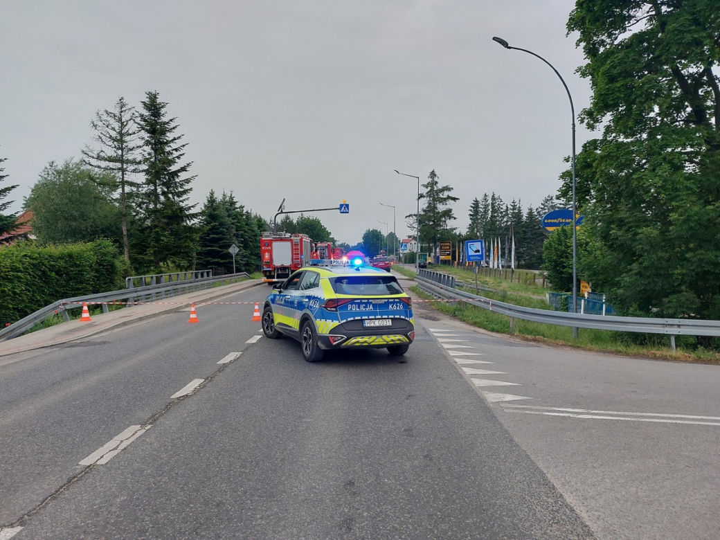 Wyciek gazu w Ropczycach. Akcja wciąż trwa, ewakuowano mieszkańców