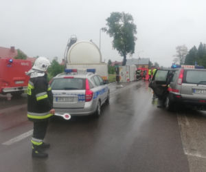Tragiczne zderzenie busa z ciężarówką w Adamówce