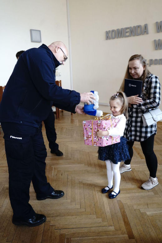 6-letnia Marcelina to mała superbohaterka. Uratowała życie swojej mamy 