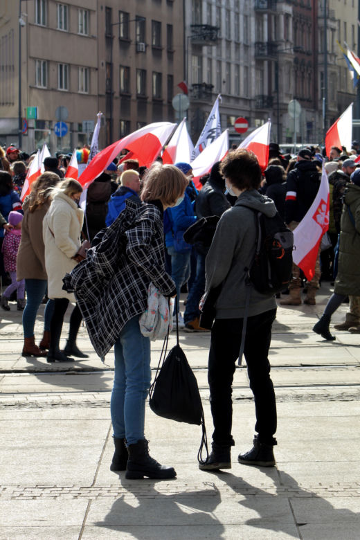 Marsz o wolność w Katowicach. Tak wyglądał liczny protest antycovidowców 