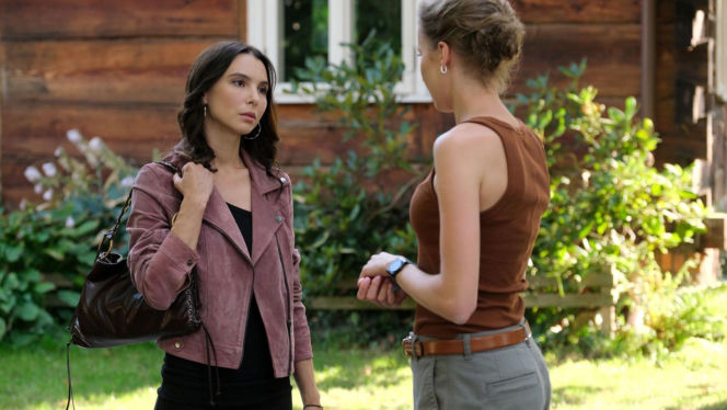 M jak miłość odc. 1902. Natalka (Dominika Suchecka), Paula (Marcelina Kieres)