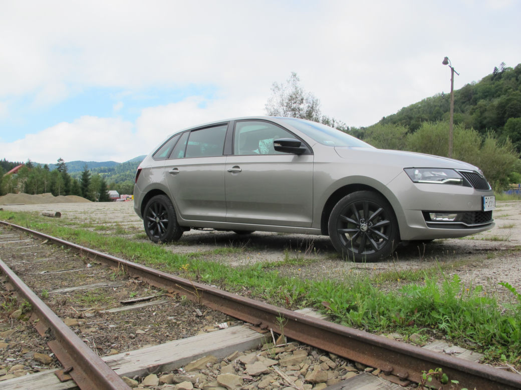 Skoda Rapid w Bieszczadach 