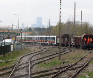 Powitaliśmy nowy pociąg metra. Skoda Varsovia jest już w Warszawie