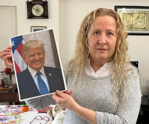 Twierdzi, że jest córką Trumpa