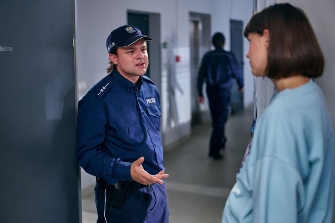 "Na Wspólnej", odcinek 4172: Po złowrogich słowach Brygidy dochodzi do tragedii, Klusek traci wzrok Tomasz Urbanek