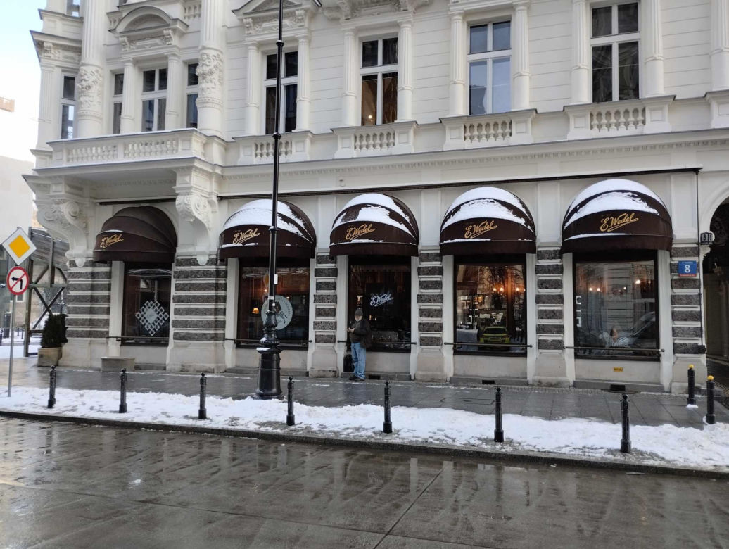 Pijalnia Czekolady E.Wedel na ulicy Szpitalnej