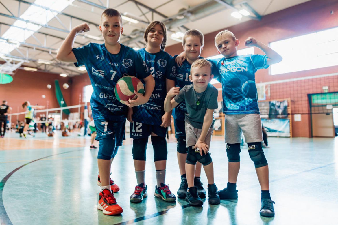  Turniej Singli i Rzucanki Siatkarskiej w Lesznie
