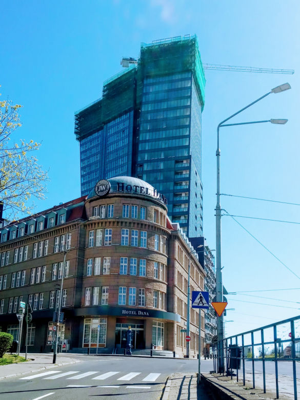 Budowa Hanza Tower - kwiecień 2020