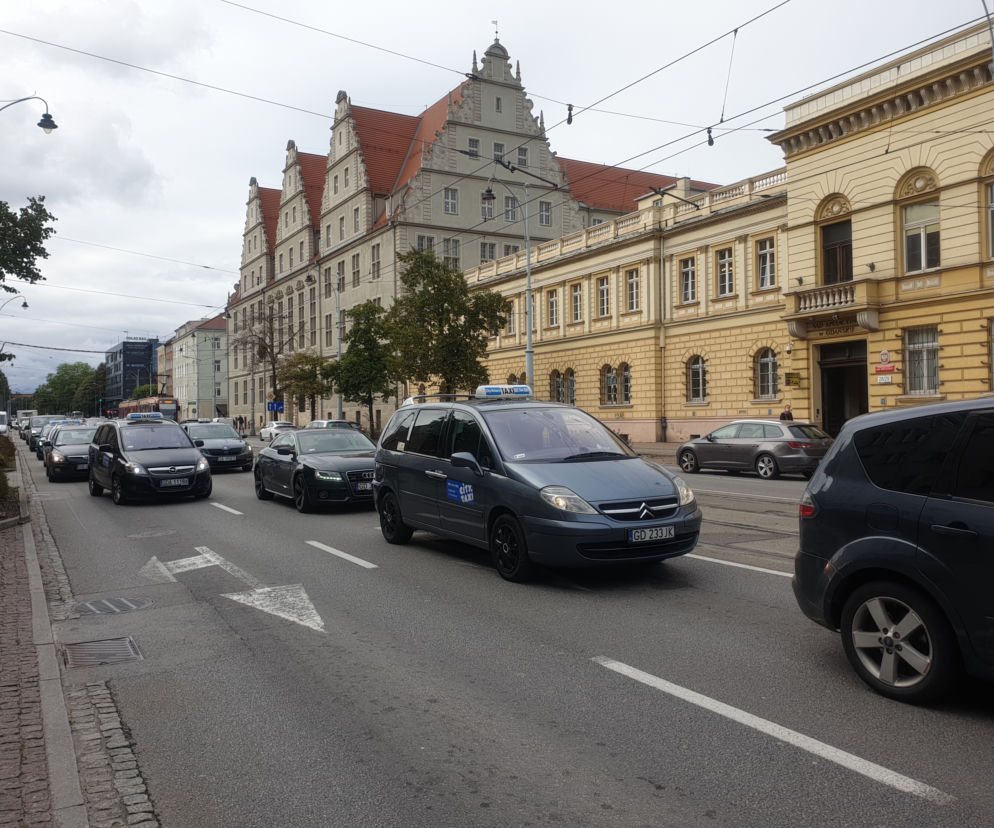 Taksówkarze przejechai m.in. ul. Nowe Ogrody