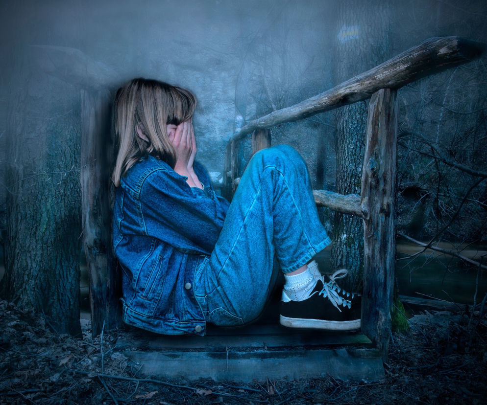 Piekło na 13-letnią Nikole sprowadził ojciec. Dziecko wraz z babcią mogą trafić na bruk 