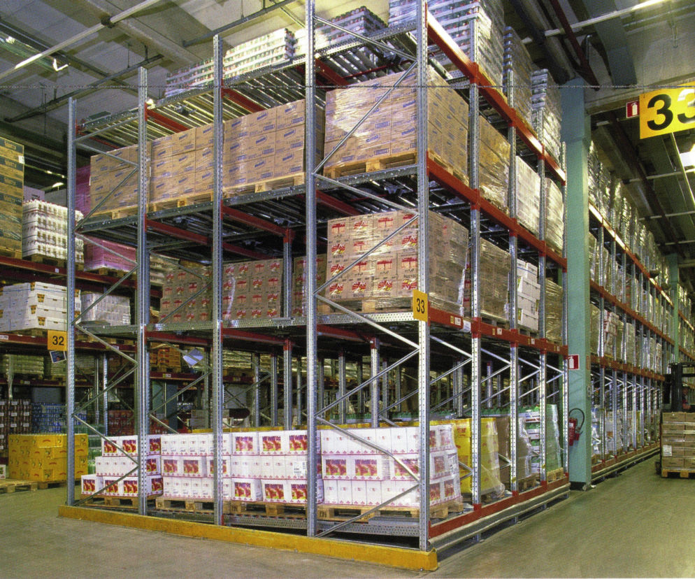 Rodzaje regałów magazynowych i kryteria doboru systemów